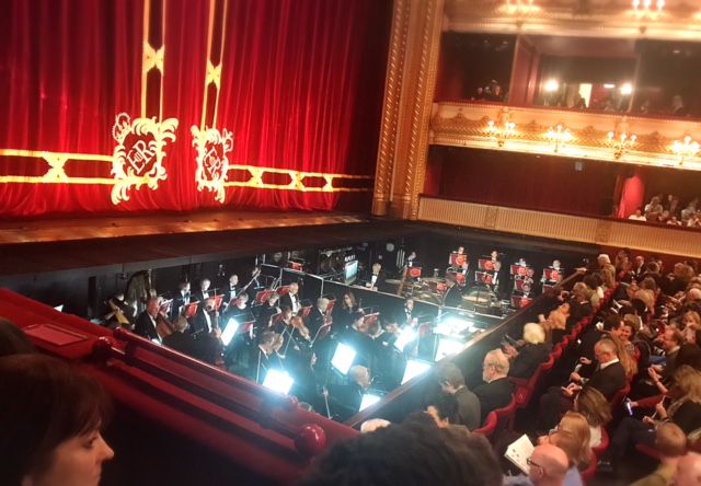 10.Theater Box Seats