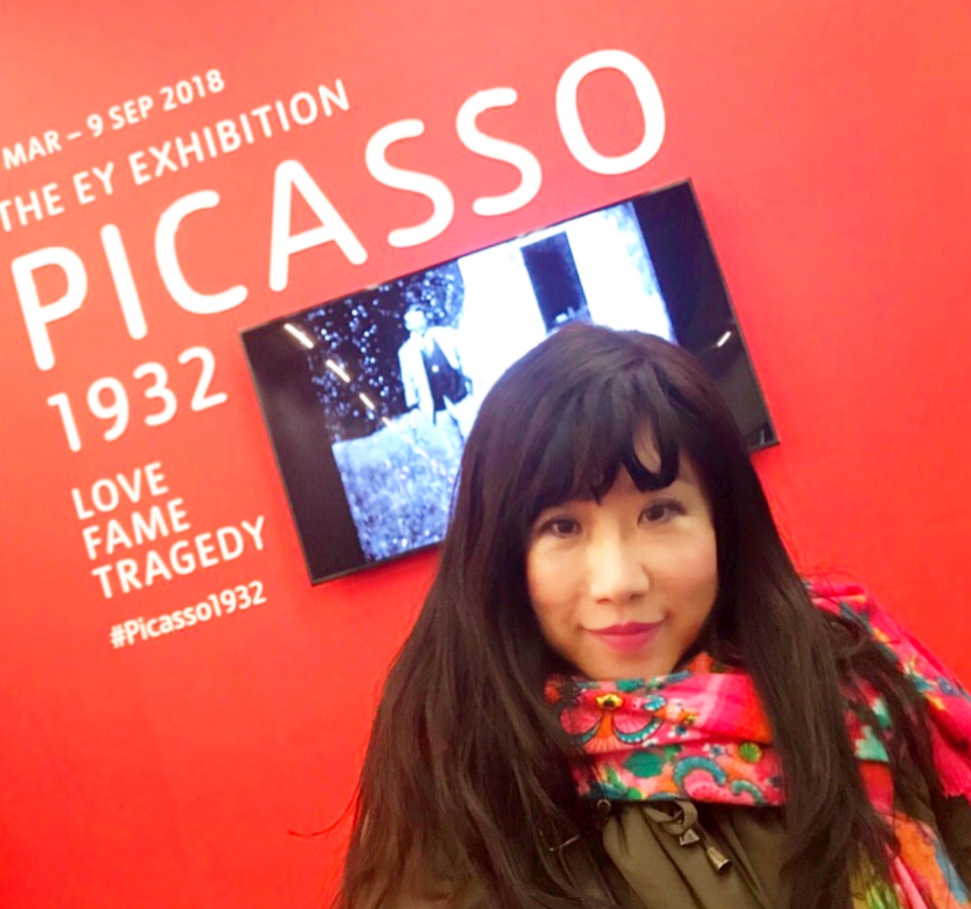 3.front of Picasso展